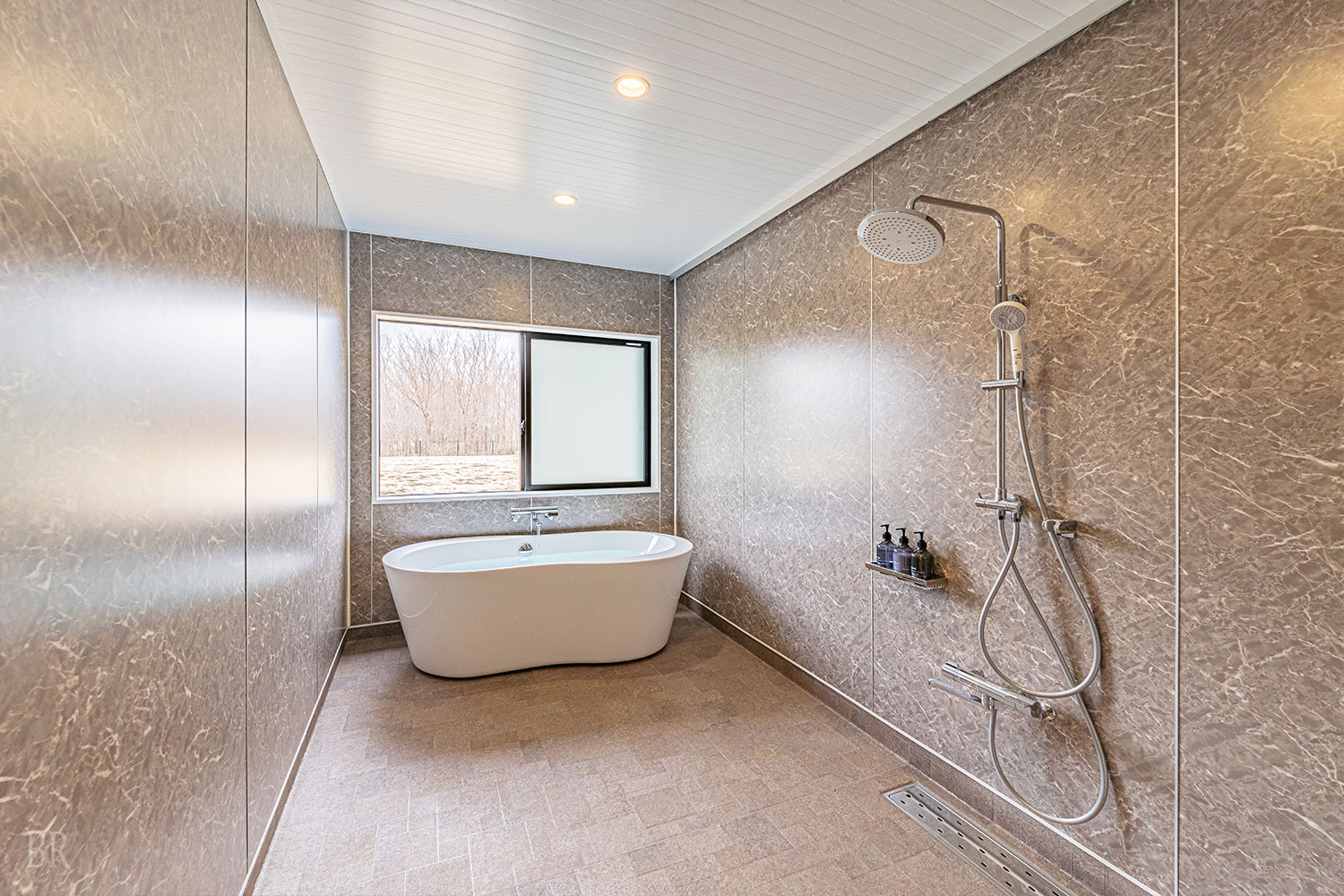 フォレストテラス